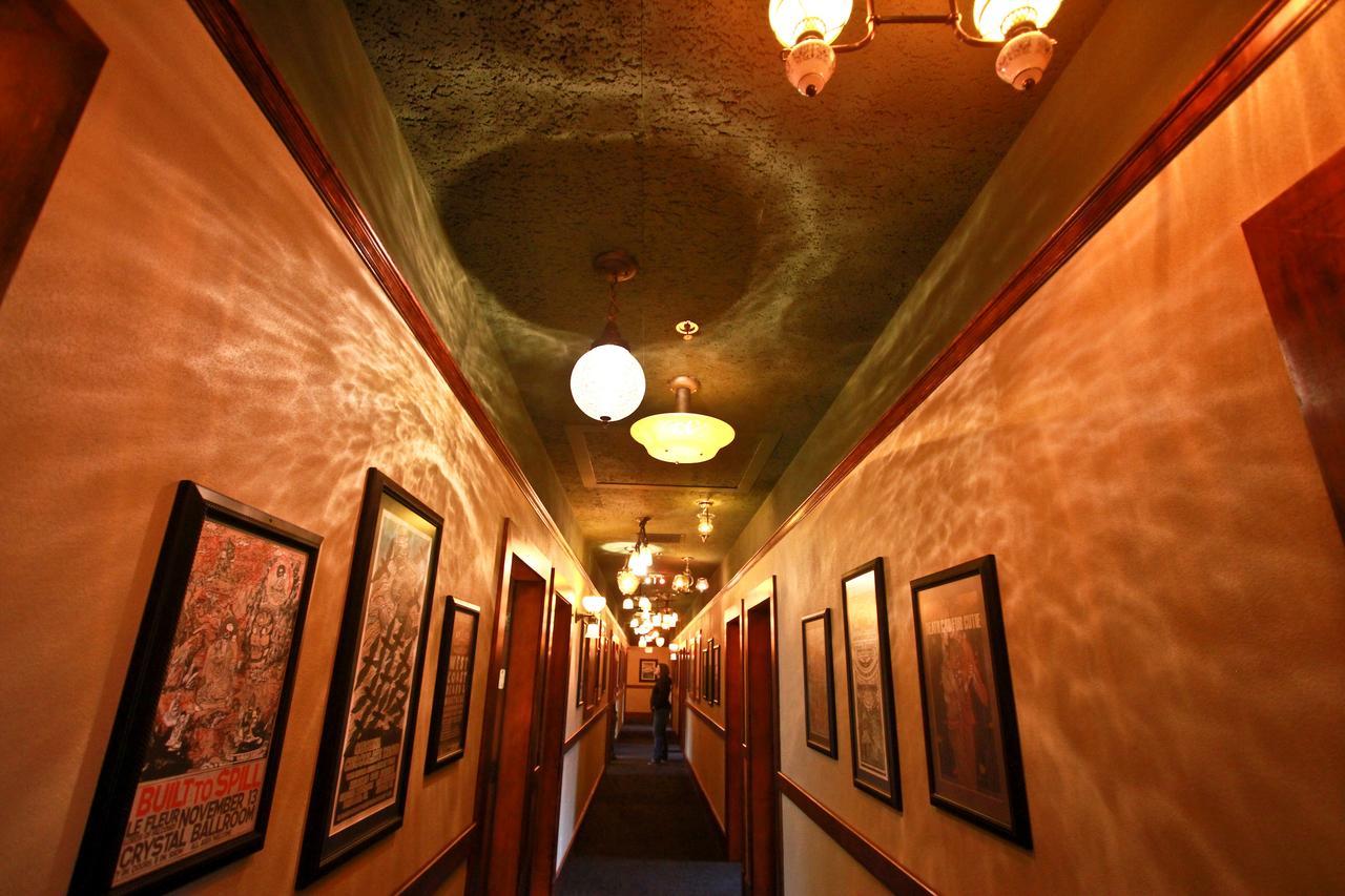 Hotel Mcmenamins Kennedy School Portland Esterno foto