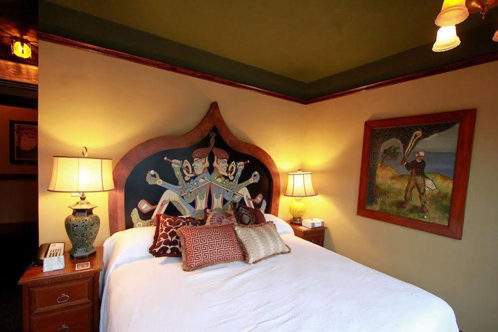 Hotel Mcmenamins Kennedy School Portland Esterno foto
